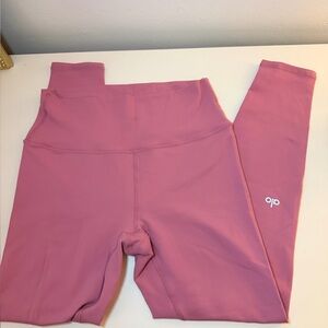 ALO Yoga soft Leggings in Dusty Rose  Pink